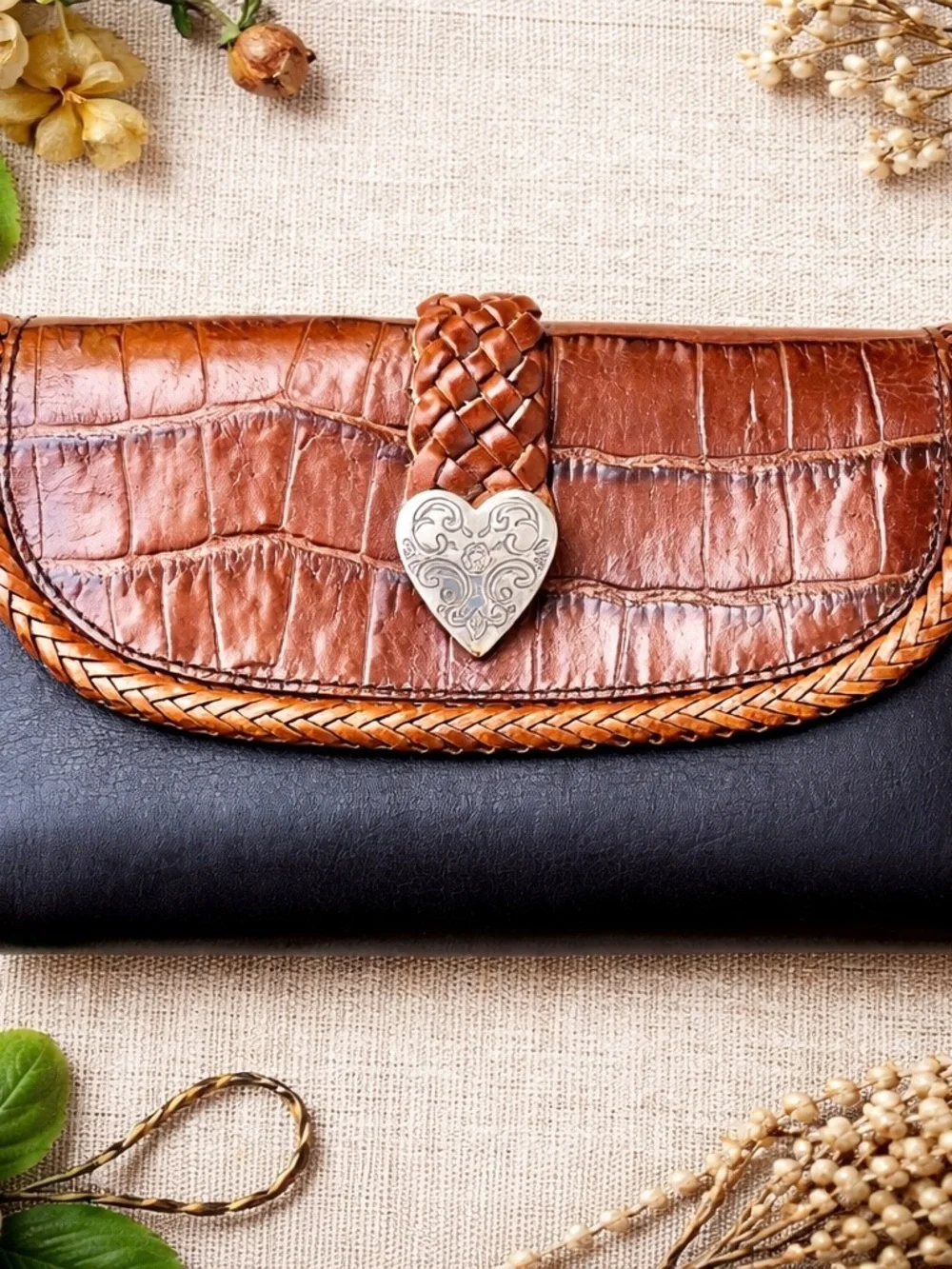 VINTAGE Brighton Clutch/Wallet EC